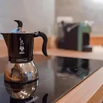 Aria 225