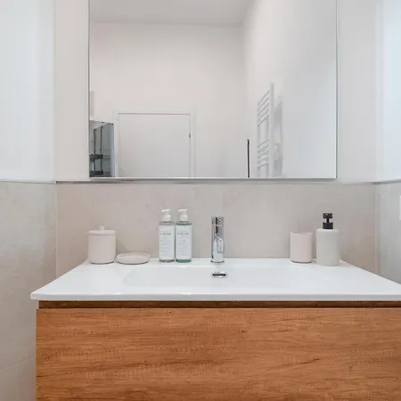 Aria 225 Τορίνο