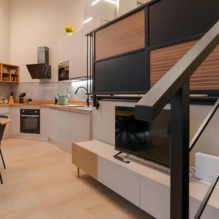 Apartment Aria 225