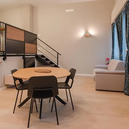 Aria 225